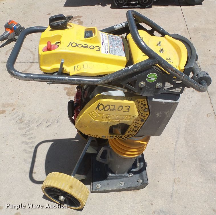 image for item EL9185 2014 Bomag BT65 compactor