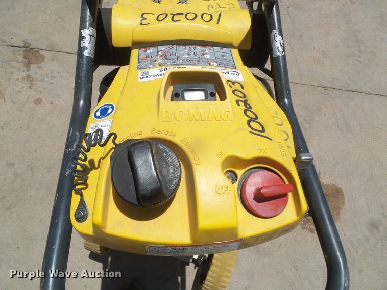 image for item EL9185 2014 Bomag BT65 compactor