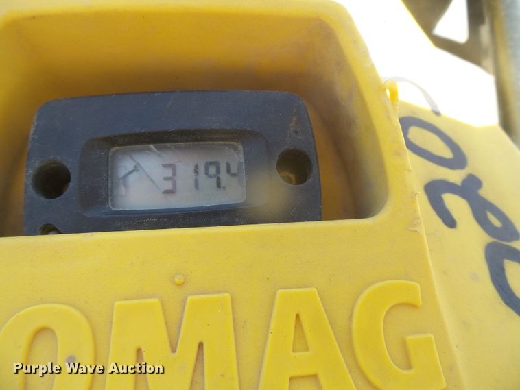 image for item EL9185 2014 Bomag BT65 compactor