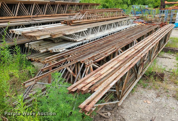 image for item EL9913 (16) steel trusses
