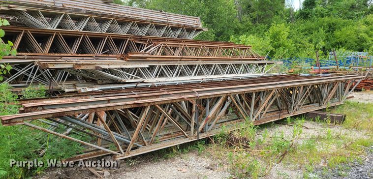 image for item EL9913 (16) steel trusses