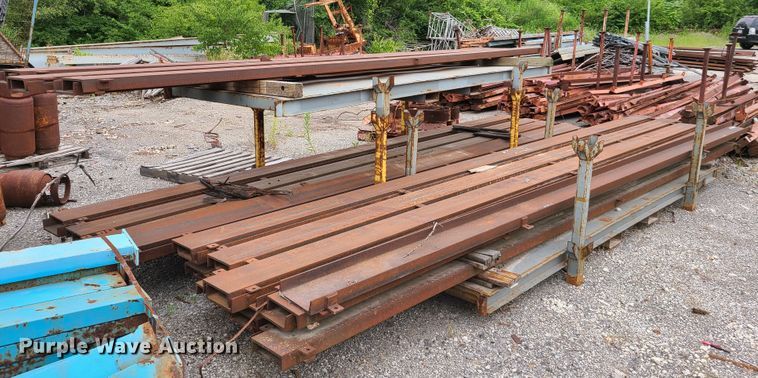 image for item EL9916 (31) channel iron