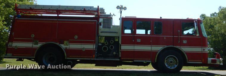 image for item GA9098 1993 Pierce  pumper fire truck