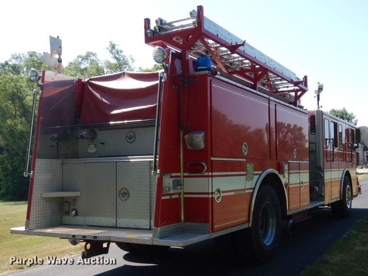 image for item GA9098 1993 Pierce  pumper fire truck