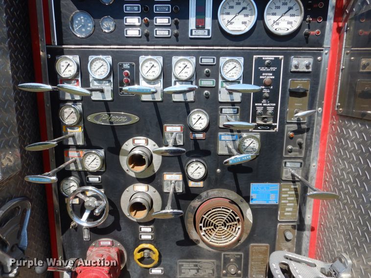 image for item GA9098 1993 Pierce  pumper fire truck