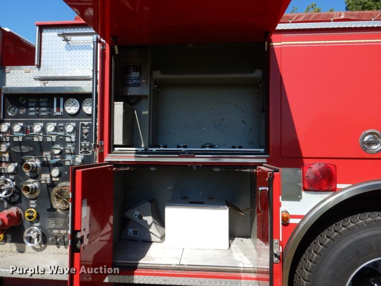 image for item GA9098 1993 Pierce  pumper fire truck