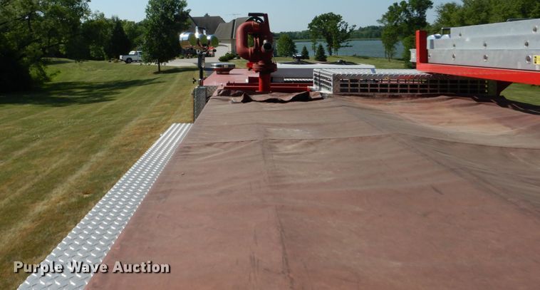 image for item GA9098 1993 Pierce  pumper fire truck