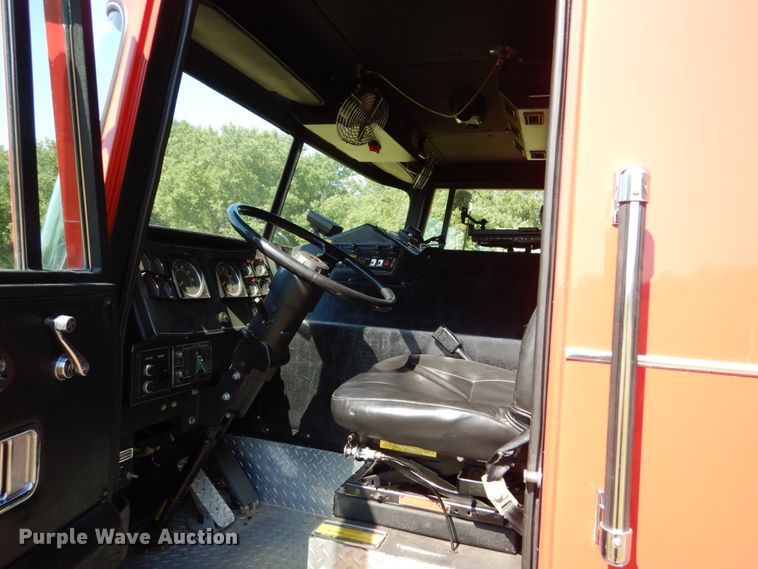 image for item GA9098 1993 Pierce  pumper fire truck