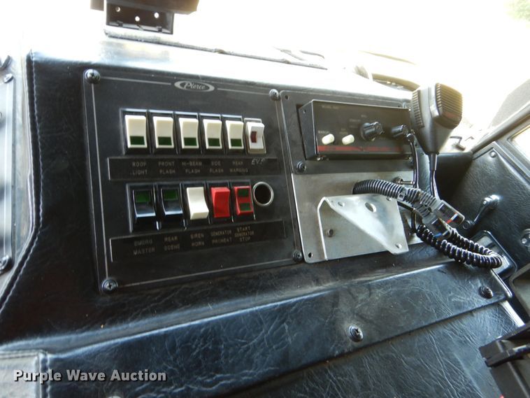 image for item GA9098 1993 Pierce  pumper fire truck