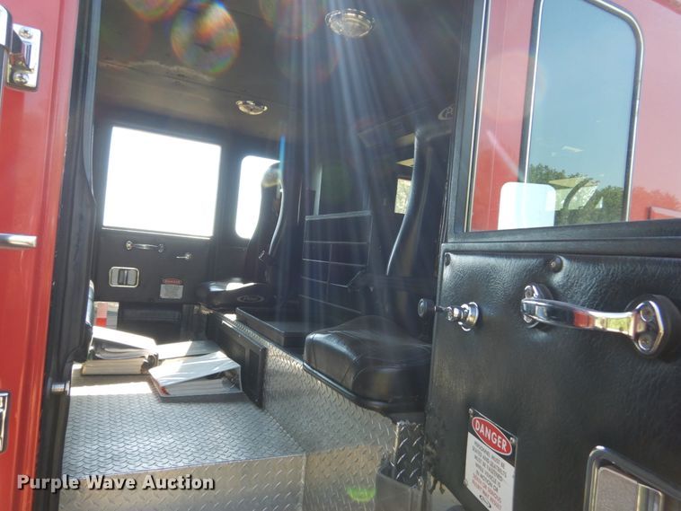 image for item GA9098 1993 Pierce  pumper fire truck