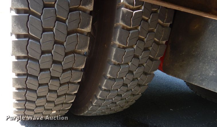 image for item GA9098 1993 Pierce  pumper fire truck