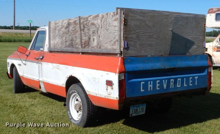 image for item GA9114 1972 Chevrolet C20  dump bed pickup truck