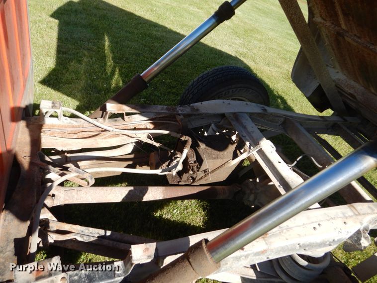 image for item GA9114 1972 Chevrolet C20  dump bed pickup truck