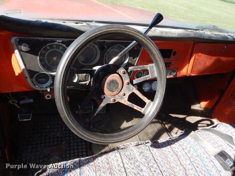 image for item GA9114 1972 Chevrolet C20  dump bed pickup truck