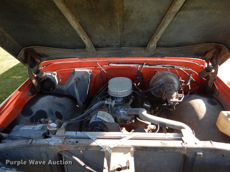 image for item GA9114 1972 Chevrolet C20  dump bed pickup truck