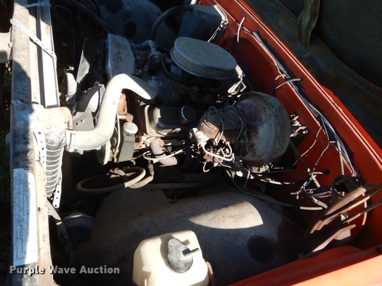 image for item GA9114 1972 Chevrolet C20  dump bed pickup truck