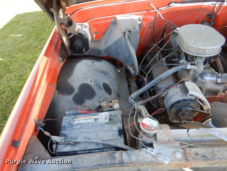 image for item GA9114 1972 Chevrolet C20  dump bed pickup truck