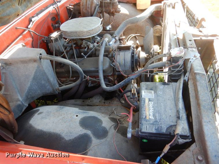 image for item GA9114 1972 Chevrolet C20  dump bed pickup truck