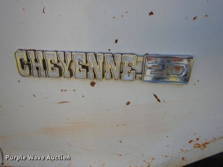 image for item GA9114 1972 Chevrolet C20  dump bed pickup truck