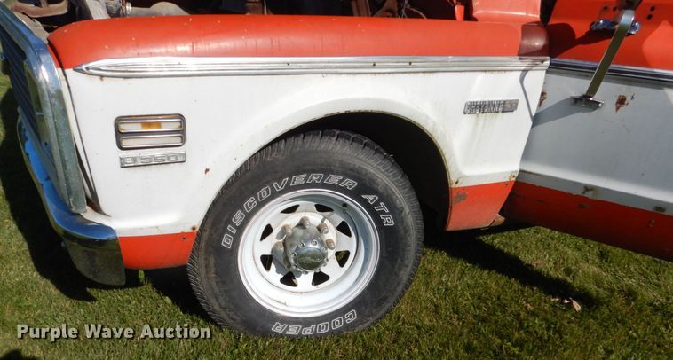 image for item GA9114 1972 Chevrolet C20  dump bed pickup truck