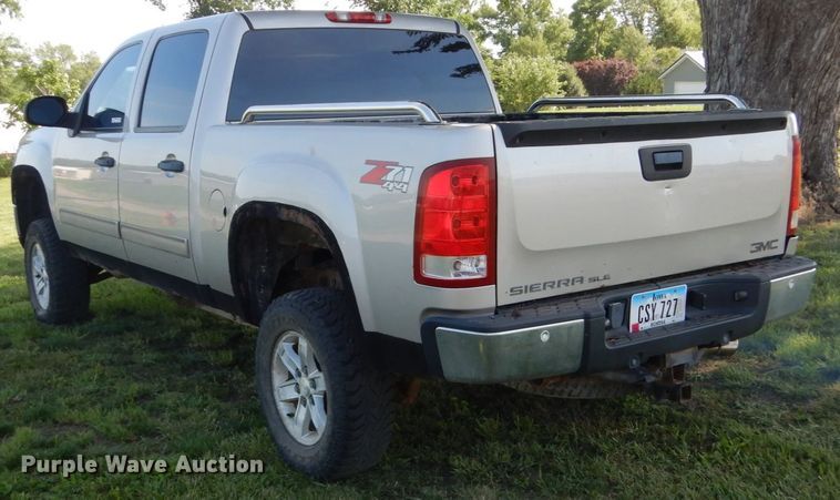 image for item GA9129 2007 GMC Sierra 1500  Crew Cab pickup truck