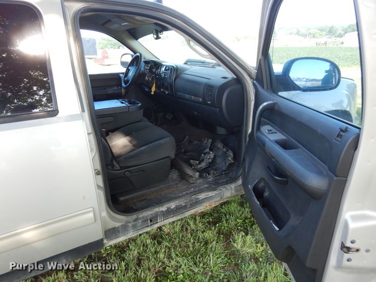 image for item GA9129 2007 GMC Sierra 1500  Crew Cab pickup truck