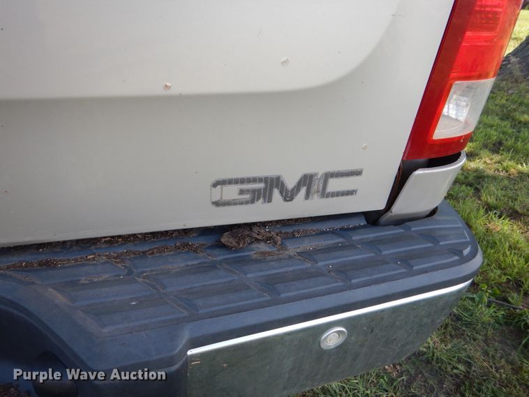 image for item GA9129 2007 GMC Sierra 1500  Crew Cab pickup truck