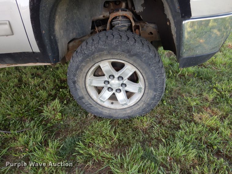 image for item GA9129 2007 GMC Sierra 1500  Crew Cab pickup truck