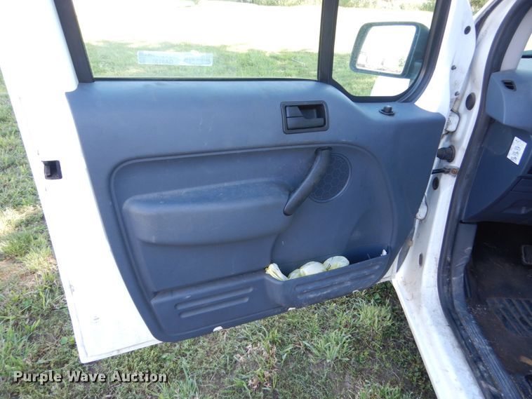 image for item GA9130 2012 Ford Transit Connect  van