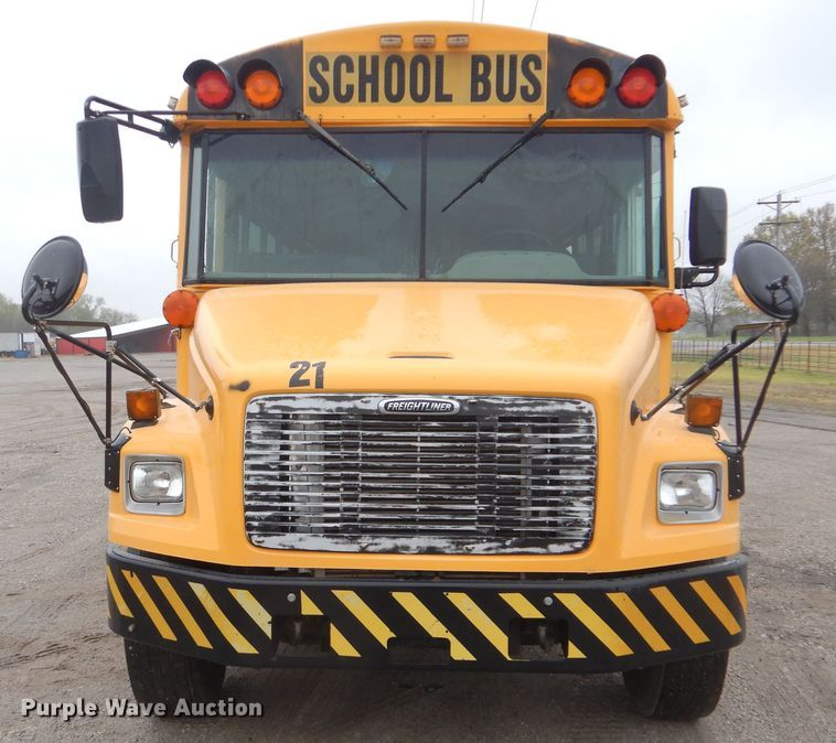 image for item GF9149 2005 Freightliner FS65 school bus