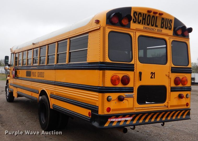 image for item GF9149 2005 Freightliner FS65 school bus