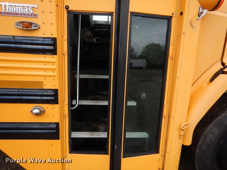 image for item GF9149 2005 Freightliner FS65 school bus