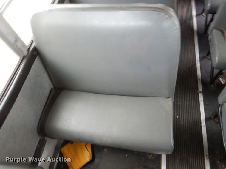 image for item GF9149 2005 Freightliner FS65 school bus