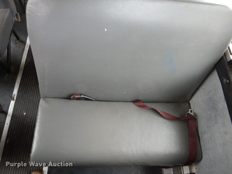 image for item GF9149 2005 Freightliner FS65 school bus