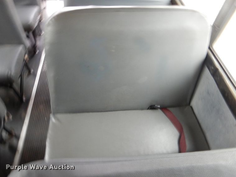 image for item GF9149 2005 Freightliner FS65 school bus