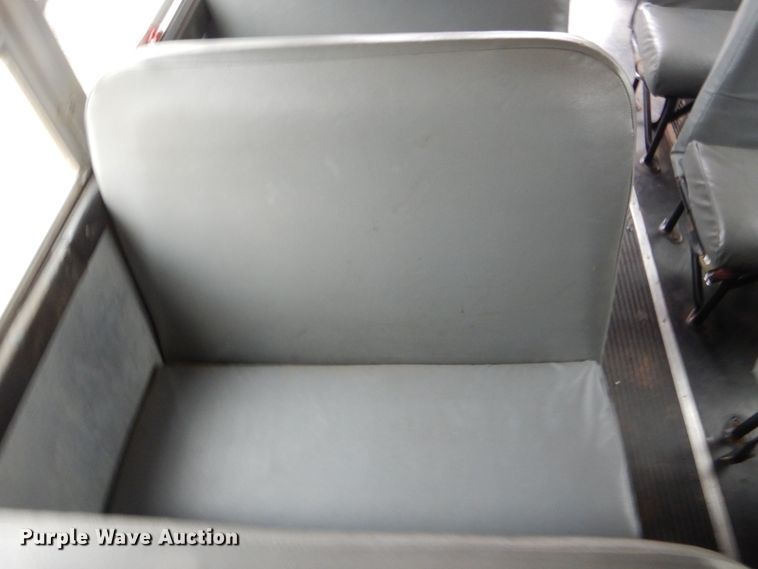 image for item GF9149 2005 Freightliner FS65 school bus