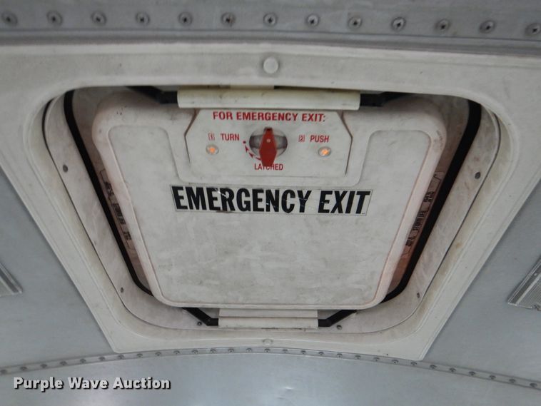 image for item GF9149 2005 Freightliner FS65 school bus