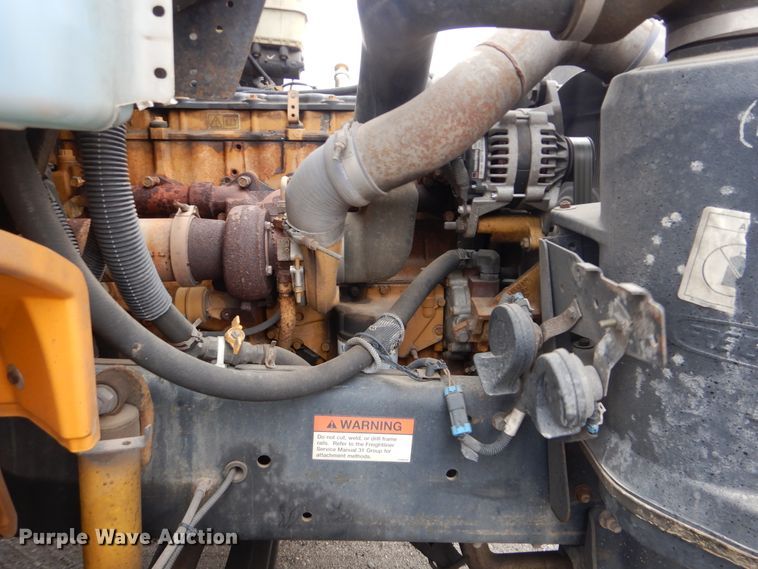 image for item GF9149 2005 Freightliner FS65 school bus