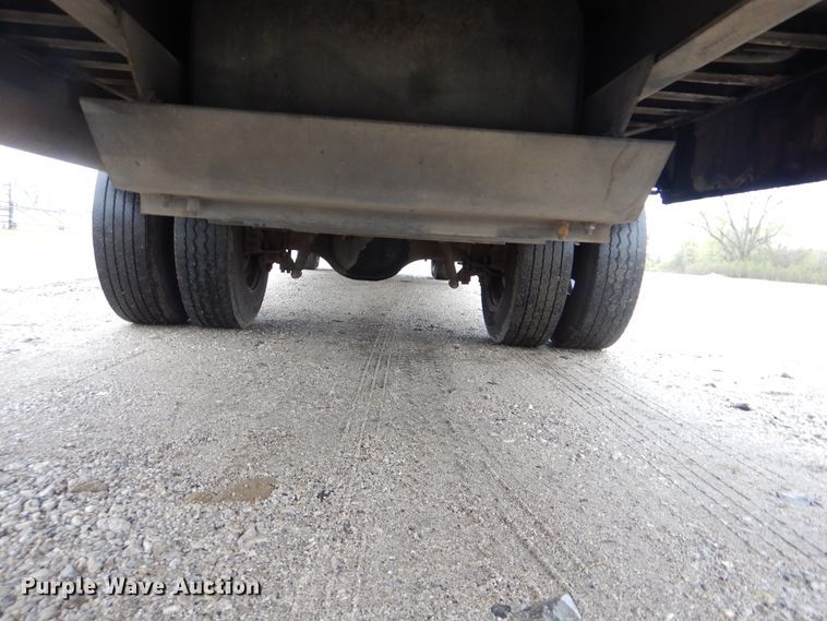 image for item GF9149 2005 Freightliner FS65 school bus