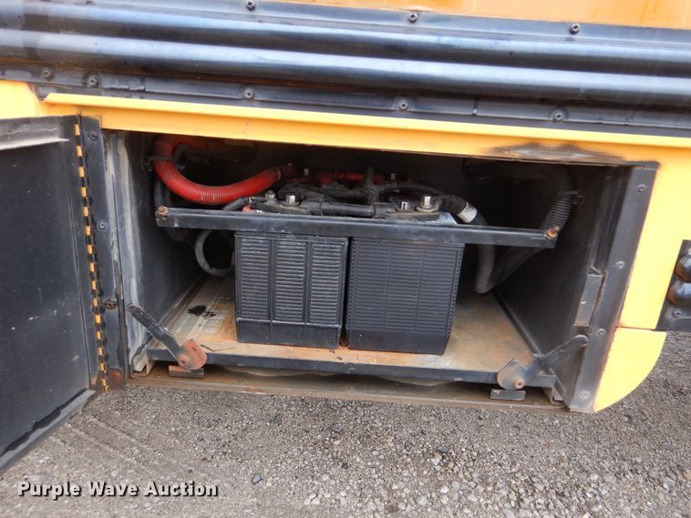 image for item GF9149 2005 Freightliner FS65 school bus