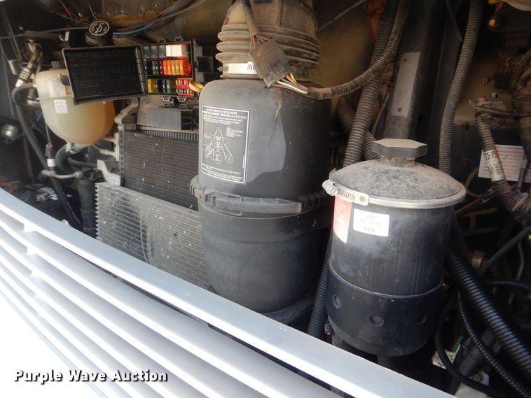 image for item GM9071 2002 Newmar Dutch Star  RV