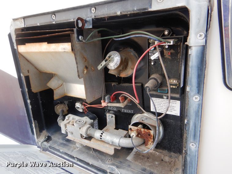 image for item GM9071 2002 Newmar Dutch Star  RV