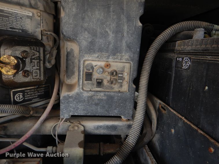 image for item GM9071 2002 Newmar Dutch Star  RV