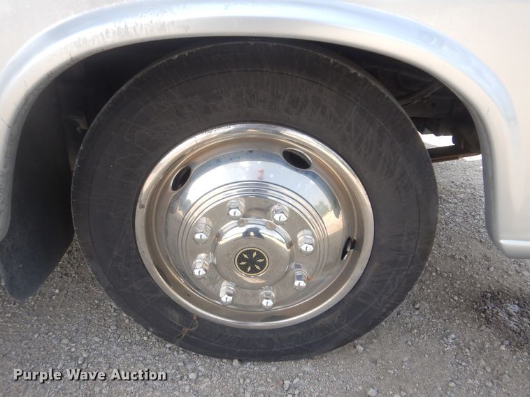 image for item GM9071 2002 Newmar Dutch Star  RV