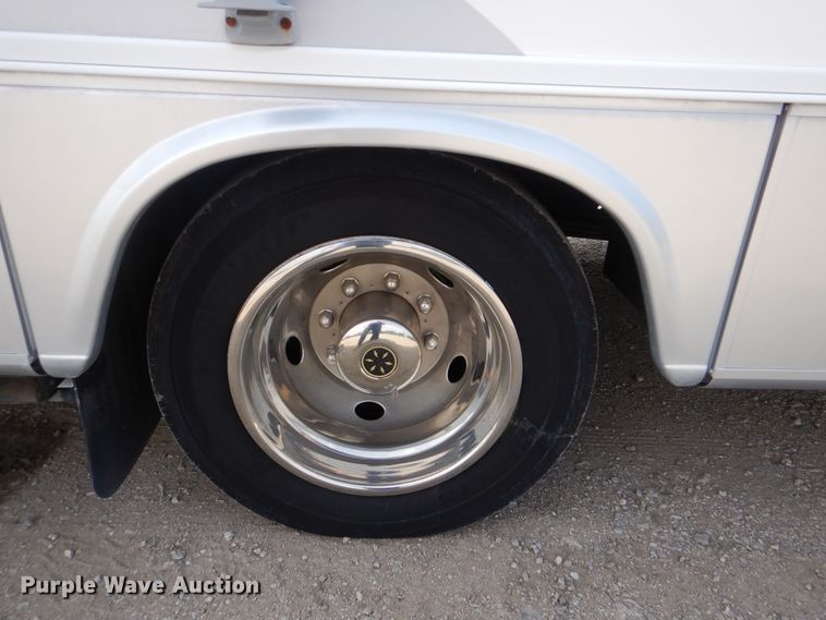 image for item GM9071 2002 Newmar Dutch Star  RV