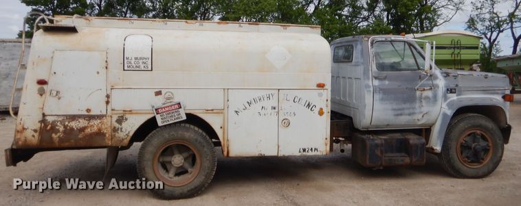 image for item GN9450 1986 Chevrolet 70  fuel truck