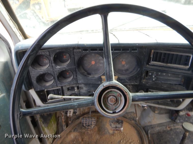 image for item GN9450 1986 Chevrolet 70  fuel truck