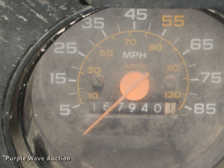 image for item GN9450 1986 Chevrolet 70  fuel truck