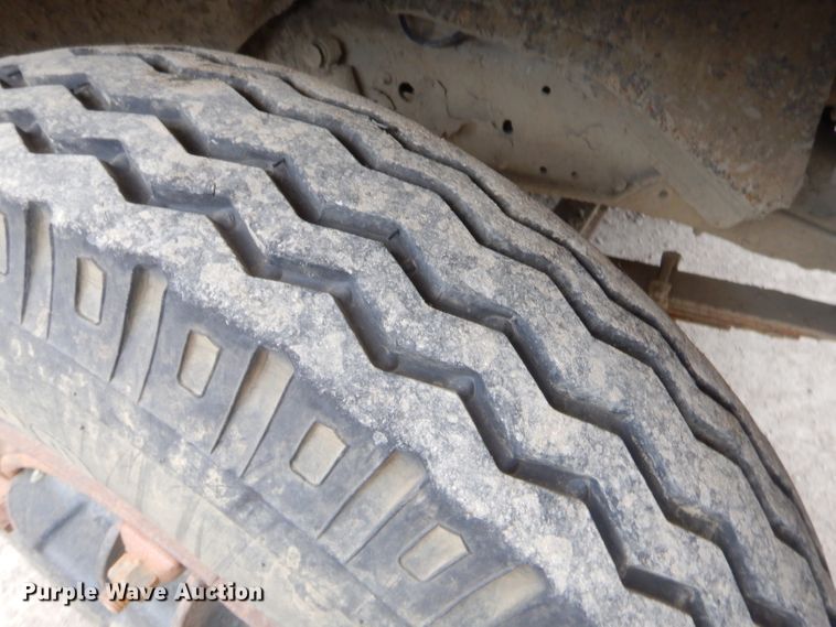 image for item GN9450 1986 Chevrolet 70  fuel truck