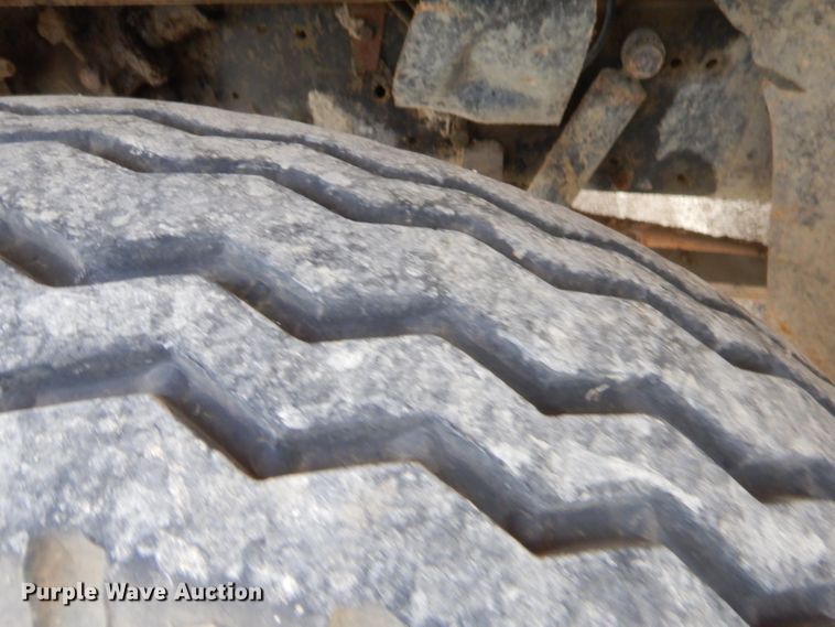 image for item GN9450 1986 Chevrolet 70  fuel truck